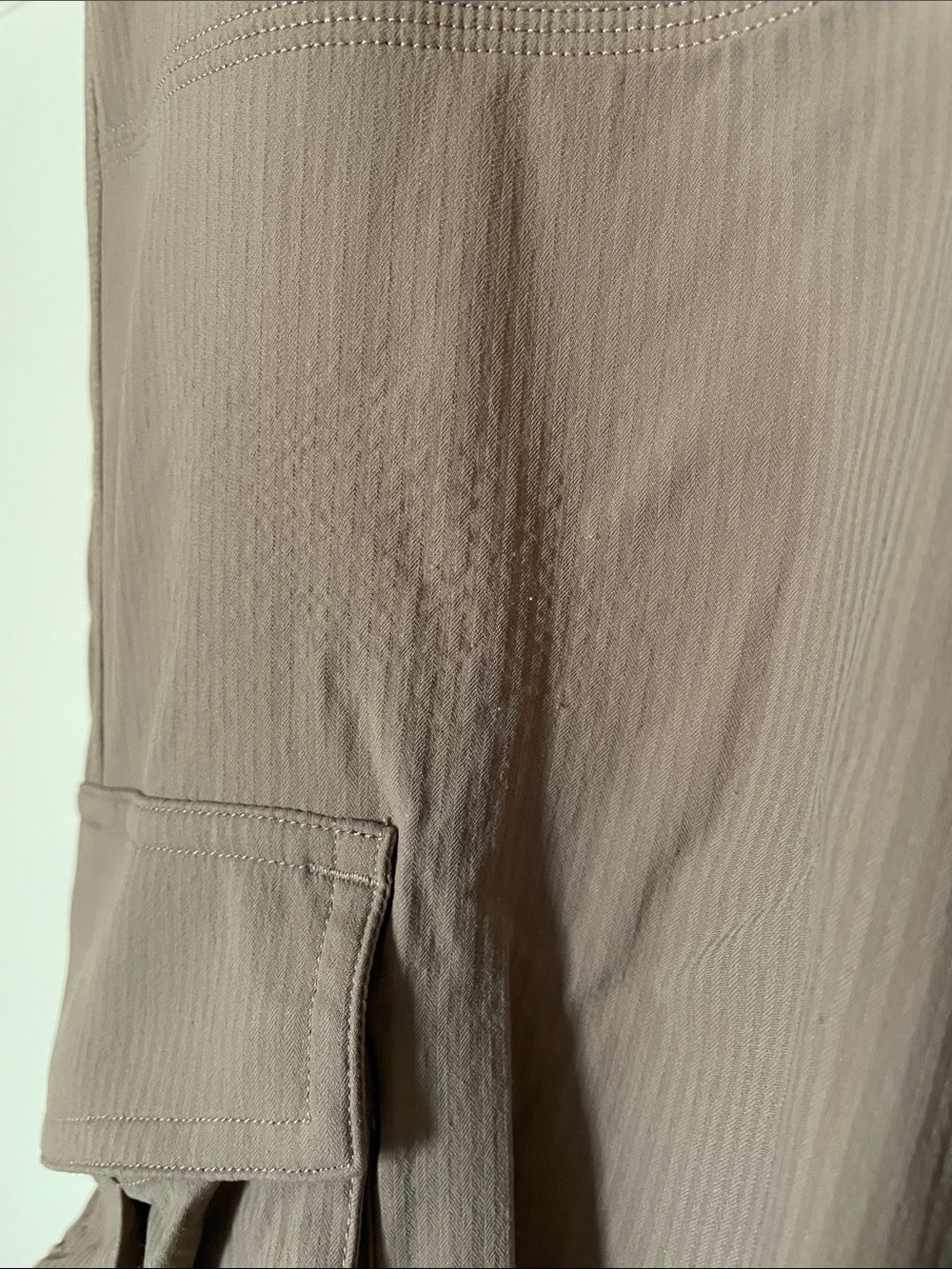 Womens’ Lululemon Dance Studio Cargo Pants - Picture 6 of 9